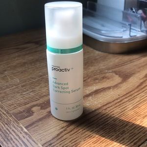 Proactive Dark spot corrector